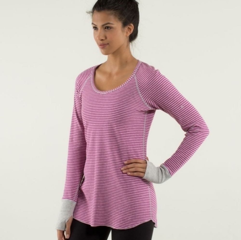 Lululemon OpenYourHeartReversible Long Sleeve RaspberryStripe/Heather GreyNoSize